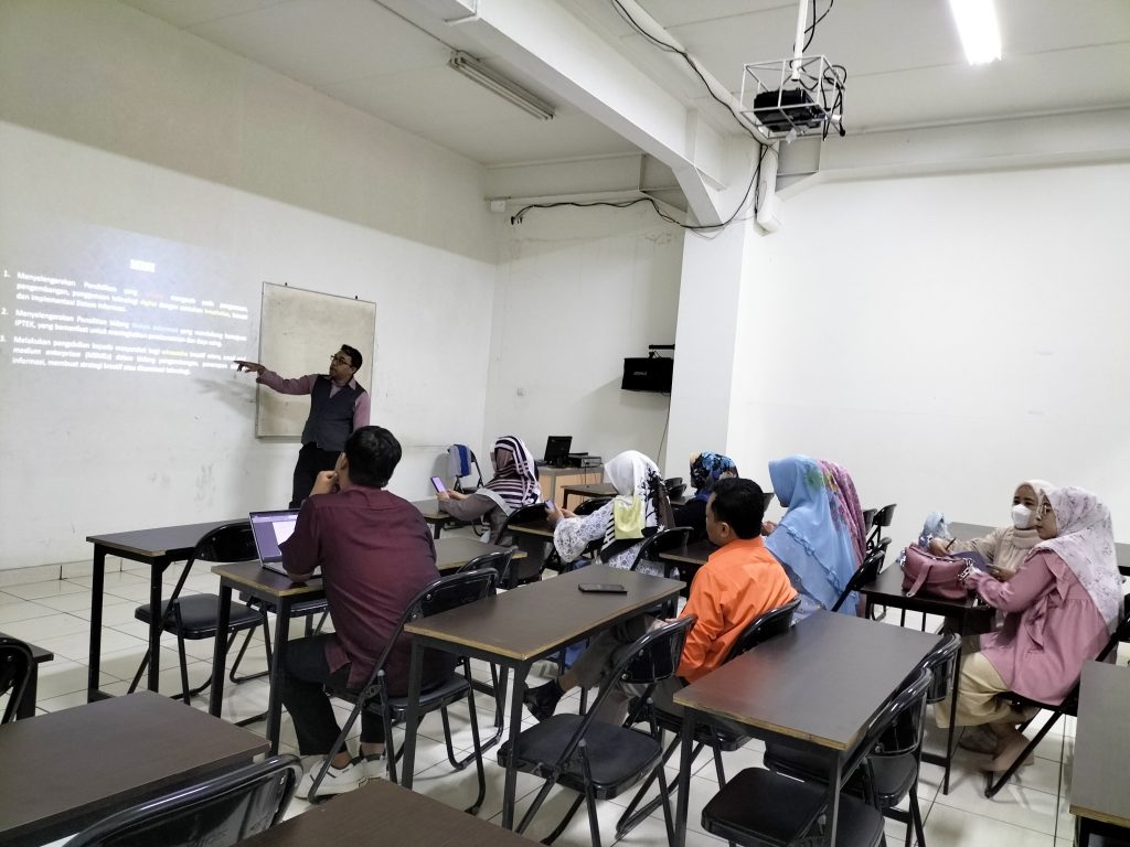 Universitas BSI Sukabumi Laksanakan Monitoring dan Evaluasi Kegiatan Belajar Mengajar
