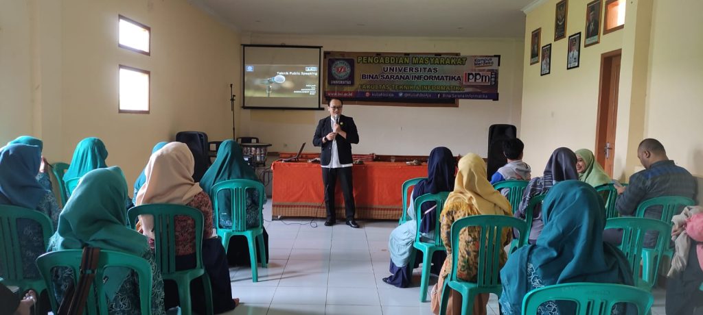 UMKM Desa Bojongsawah Gandeng UBSI Pelatihan Digital Marketing