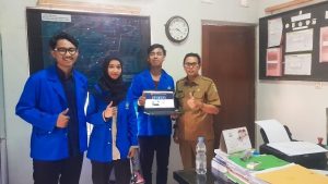 Kelurahan Karangpawitan Terima Aplikasi Inovatif Dari Mahasiswa Universitas BSI Sukabumi, Untuk Meningkatkan Pelayanan Masyarakat