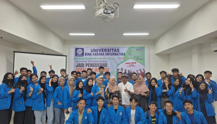 MENDORONG MAHASISWA JADI WIRAUSAHA MUDA, UNIVERSITAS BSI SUKABUMI GELAR SEMINAR ENTREPRENEUR