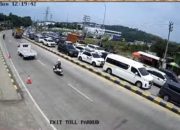 Tol Bocimi Dipadati kendaraan, Kemacetan Terjadi Hingga Cibadak