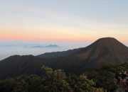 Catat Tanggalnya! Gunung Gede Pangrango Tutup Mulai Akhir Tahun
