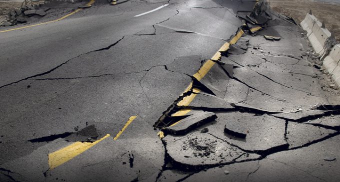 Ilustrasi Gempa Bumi | source: roughnotes.com