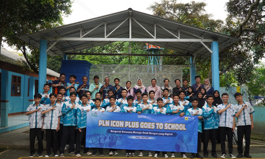 PLN Icon Plus Peringati Hardiknas Lewat Program Icon Plus Goes to School