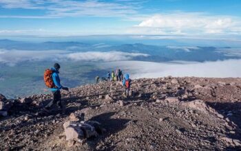 Menguak Misteri Seven Summits Indonesia: Gunung Kerinci
