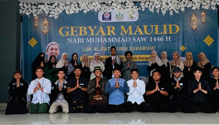 Gebyar Maulid Nabi Muhammad SAW 1446 H Universitas BSI Kampus Sukabumi: Menanamkan Cinta Menuju Surga.