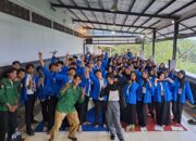 Foto Bersama Saat Latihan Dasar Kepemimpinan Mahasiswa Himpunan Mahasiswa Sistem Informasi