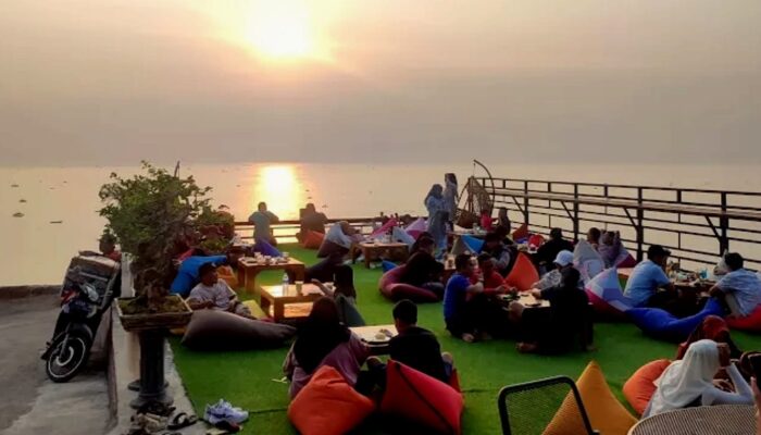 Panorama Alam Terbaik di Sukabumi, Bukit Sunset Hill Wajib Dikunjungi