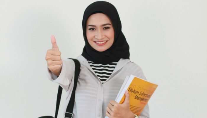 Lulusan Program Studi Kewirausahaan Digitalpreneur Cyber University Siap Jadi Pengusaha Sukses