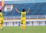 Lawan Cedera, Cetak Gol! Ujang Sanjaya Antar Persikabumi Jaga Peluang di Liga 4