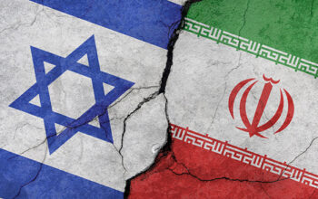 Ketegangan Iran vs Israel Memuncak, Dunia Waspada Perang Terbuka