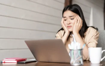 Quarter Life Crisis sebagai Fenomena Psikologis Mahasiswa di Usia Dewasa| Sumber: Amartha.com