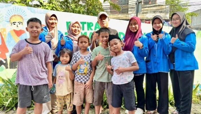 Mahasiswa Ciptakan Lingkungan Nyaman di Ruang Publik Terpadu Anak