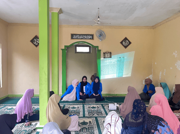 Dokumentasi Saat Kelompok Menjelaskan Keadilan Pajak, Kunci Kemakmuran | Doc: Istimewa