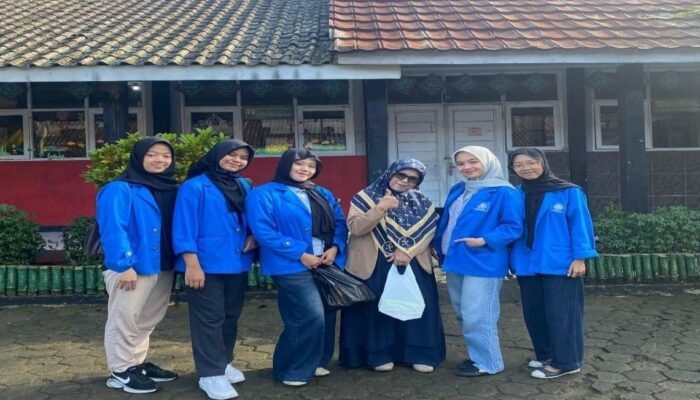 Mahasiswa UBSI Sukabumi Gelar Sosialisasi “Peran Masjid” di SDN Babakan Pamoyanan