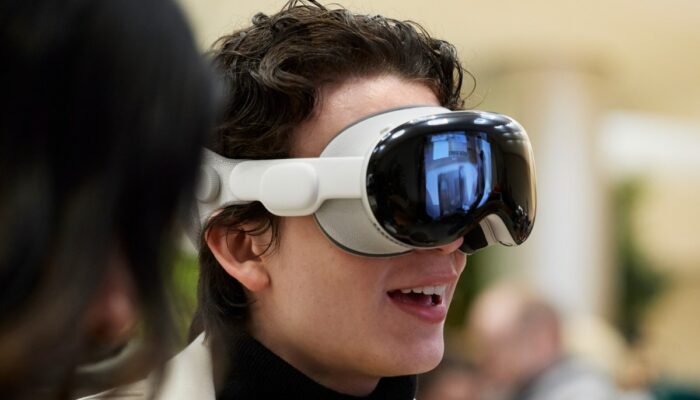 Apple Ungkap Roadmap Untuk Vision Pro, Vision Air dan Smart Glasses Mendatang