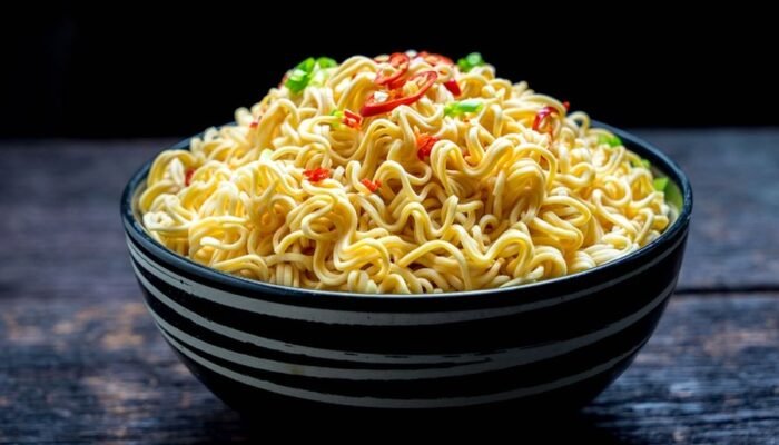 Mie Instan Setiap Hari? Hati-Hati Ancaman Penyakit Mengintai