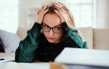 Strategi Belajar Efektif Tanpa Stres di Tengah Persaingan Akademik