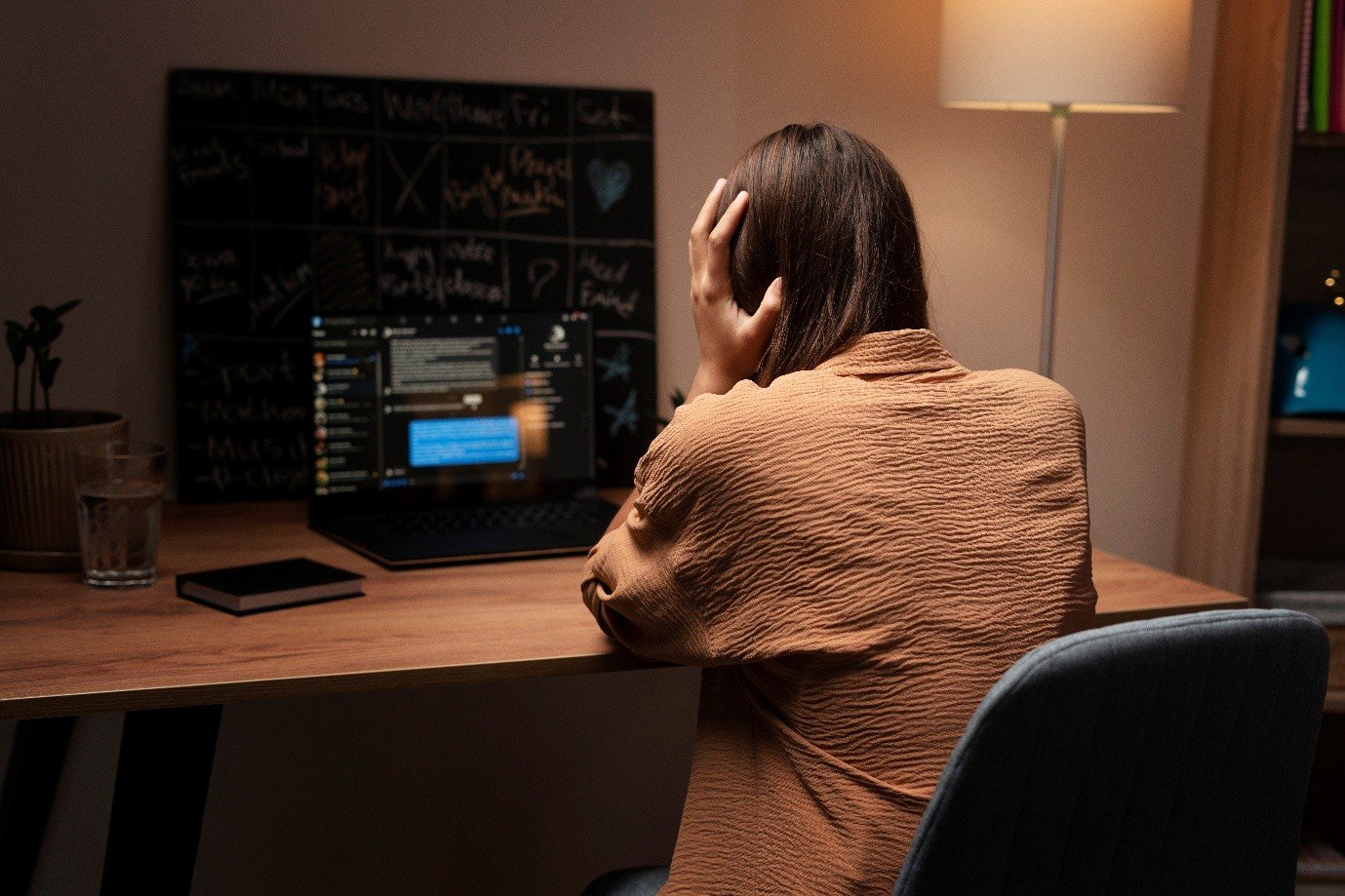 Efek Psikologis dari Debugging yang Gagal: Burnout di Kalangan Programmer