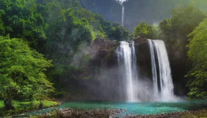 Curug Sodong, Simfoni Alam Sukabumi di Balik Air Terjun Pengantin