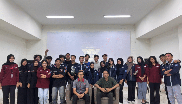 Workshop “Transformasi Data Menjadi Insight”, HIMAIF UBSI Kampus Sukabumi Kupas Tuntas Data Warehouse dan Business Intelligence