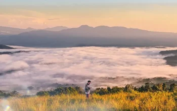 Rahasia Indah Puncak Peuyeum Sukabumi, Negeri di Atas Awan Versi Nyata| Sumber: goersapp.com