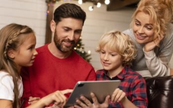 Orang Tua Wajib Tahu! Strategi Efektif Agar Anak Melek Digital