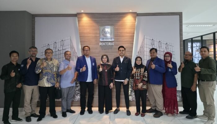 Kunjungan STIKOM CKI ke UBSI Jadi Momentum Perkuat Sinergi Pendidikan dan Tri Dharma