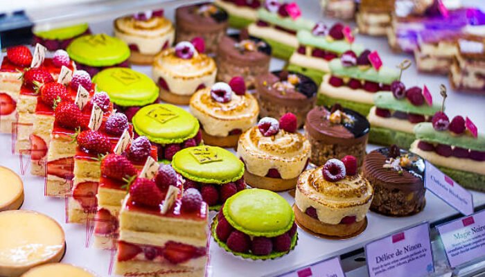 Dessert Revolution: Dari Manisnya Rasa, Kekinian, Hingga Sehatnya Pilihan