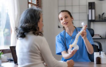 Mengapa Wanita Lebih Rentan Osteoporosis dan Bagaimana Mencegahnya?| Sumber: istockphoto