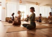 Saat Yoga Menjadi Jalan Keluar dari Lelahnya Rutinitas| Sumber: Istock