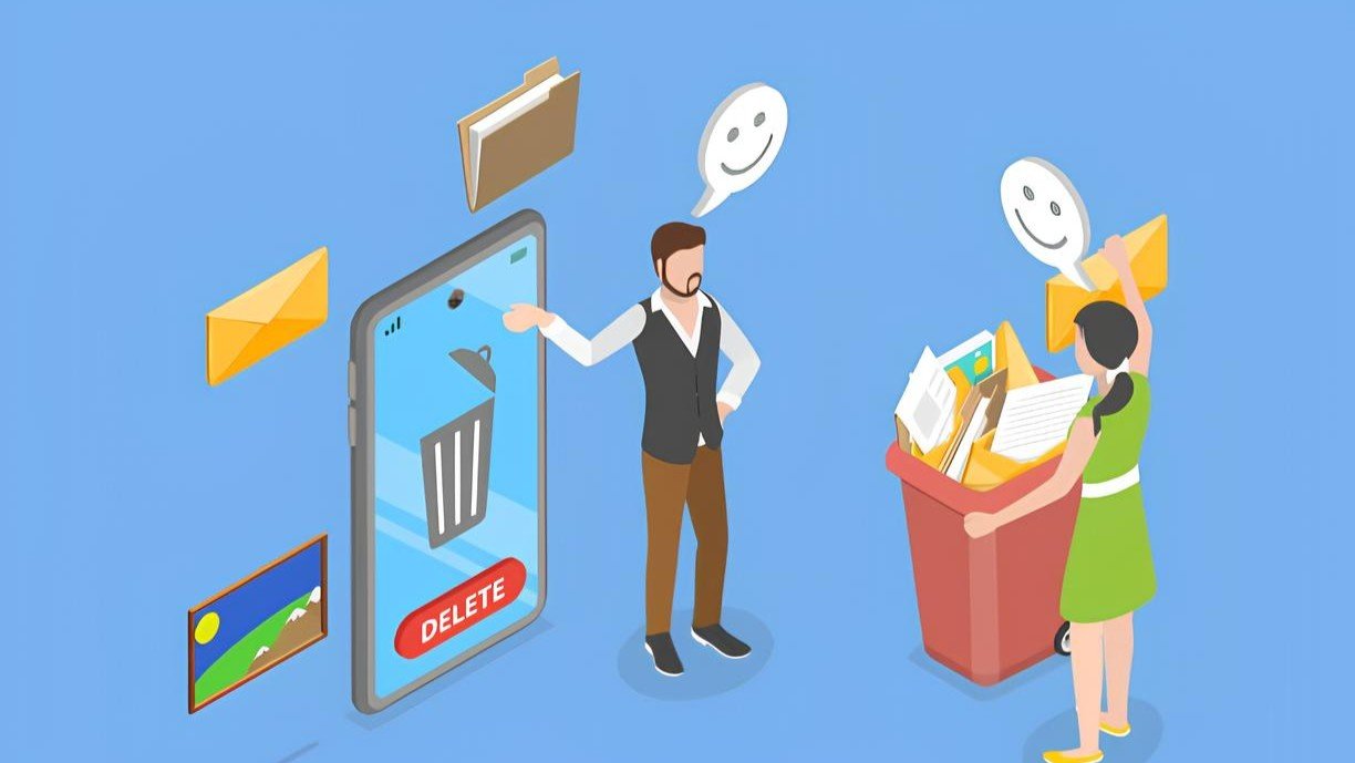 Decluttering Digital