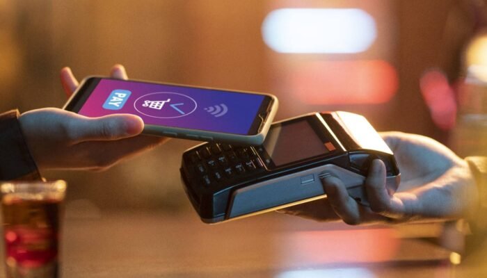 Punya Smartphone dengan NFC? Ternyata Fitur Ini Bisa Lakukan Lebih dari Sekadar Bayar!