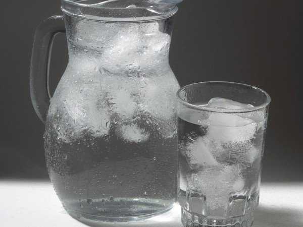 Fakta menarik minum air dingin | Sumber: detikHealth - detikcom