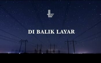 di balik layar