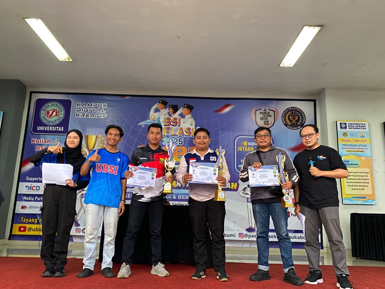 pelatih