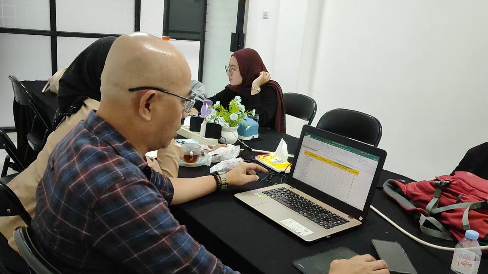 Tim peneliti UBSI Sukabumi saat pelaksanaan Program BIPEMAS 2025