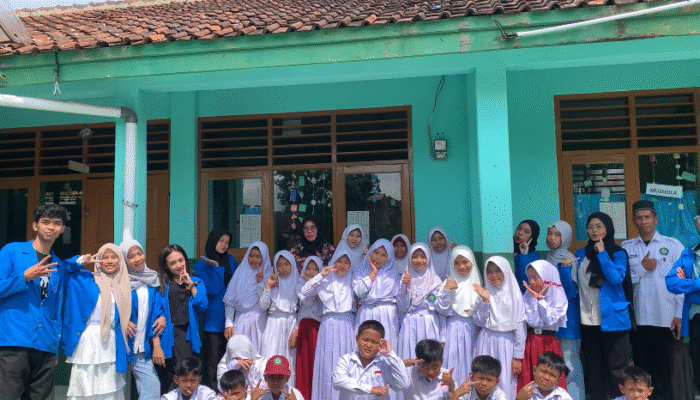 Menanamkan Nilai Pancasila Sejak Dini, Mahasiswa Ajak Siswa Belajar Lewat Permainan Edukatif