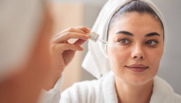 Cara Aman Gunakan Retinol untuk Dapatkan Kulit Halus dan Awet Muda