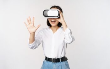 Teknologi Digital Beyond the Screen dan Cara Kita Berpikir