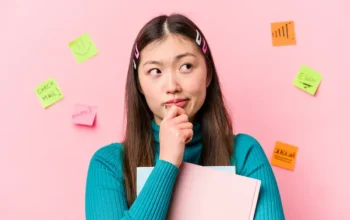 Bingung Soal Karier? Tenang, Masa Depan Bisa Kamu Bangun Pelan-Pelan | Sumber: RuangmeNYALA