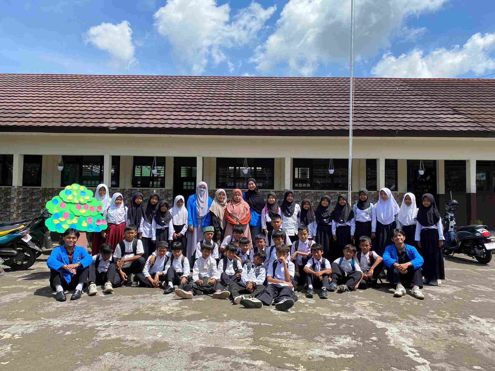 Mengenal Empati dengan Cara Menyenangkan: Siswa SDN Sukamanah 03 Ikuti Penyuluhan Nilai Kemanusiaan | Doc: Istimewa