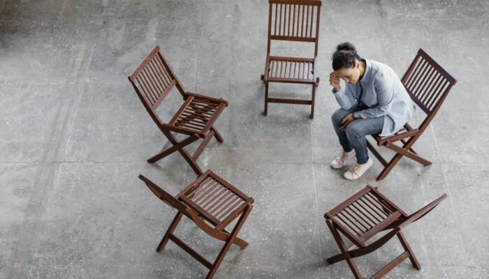 Quarter Life Crisis: Saat Hidup di Usia 20-an Serasa Tersesat, Tapi Sebenarnya Sedang Tumbuh