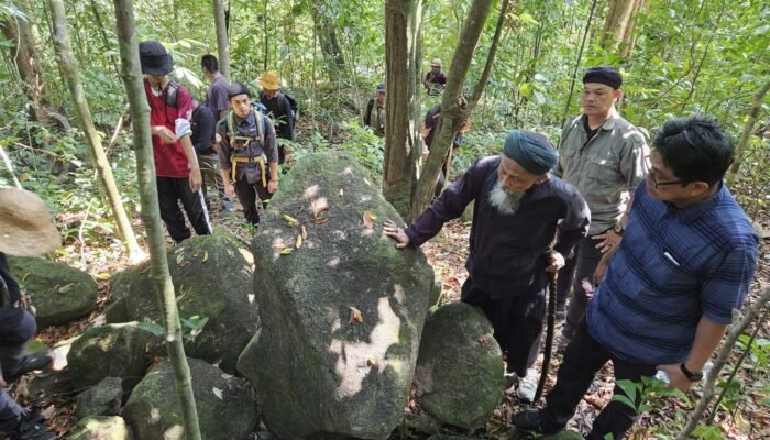 Penelitian BRIN Ungkap Jejak Megalitik! Gunung Tangkil Jadi Sorotan Baru Wisata Budaya Sukabumi