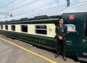 Kereta Wisata Jaka Lalana