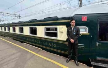 Kereta Wisata Jaka Lalana