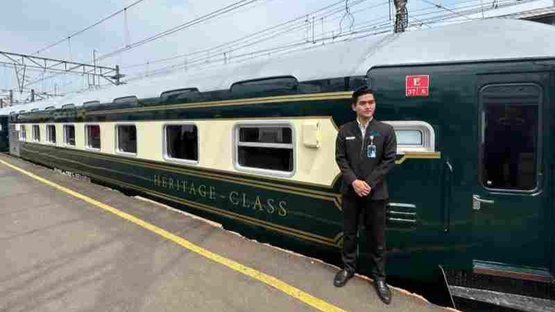 Kereta Wisata Jaka Lalana