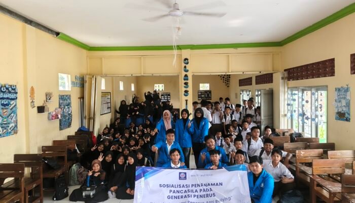 Cegah Perundungan: Mahasiswa UBSI Tasikmalaya Sosialisasikan Budaya Anti-Bullying di MTS Persis Al-Muhajirin