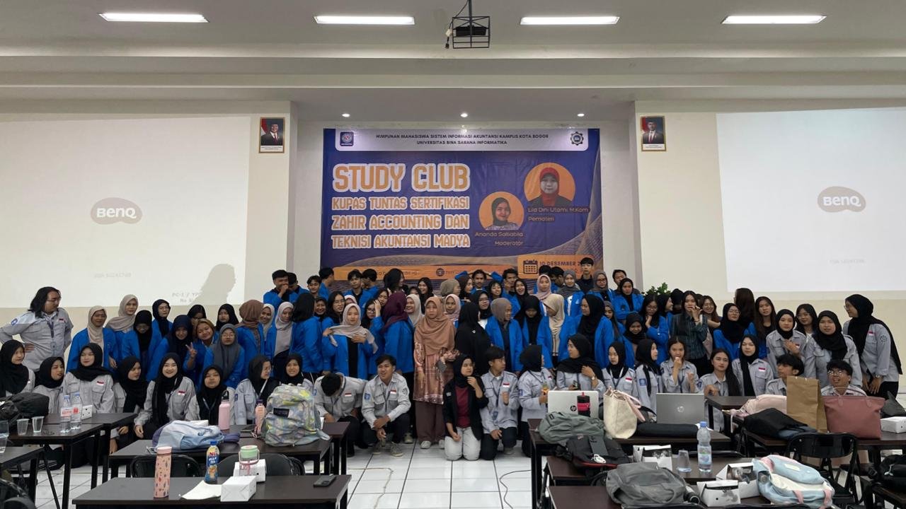 Menuju Lulusan Siap Industri, Mahasiswa Bedah Sertifikasi Zahir Accounting | Doc: Istimewa