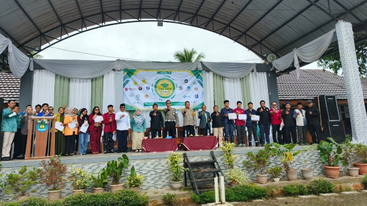Hujan Tak Surutkan Antusiasme, Edufair 2026 SMAN 1 Cikidang Disambut Meriah | Doc: Istimewa